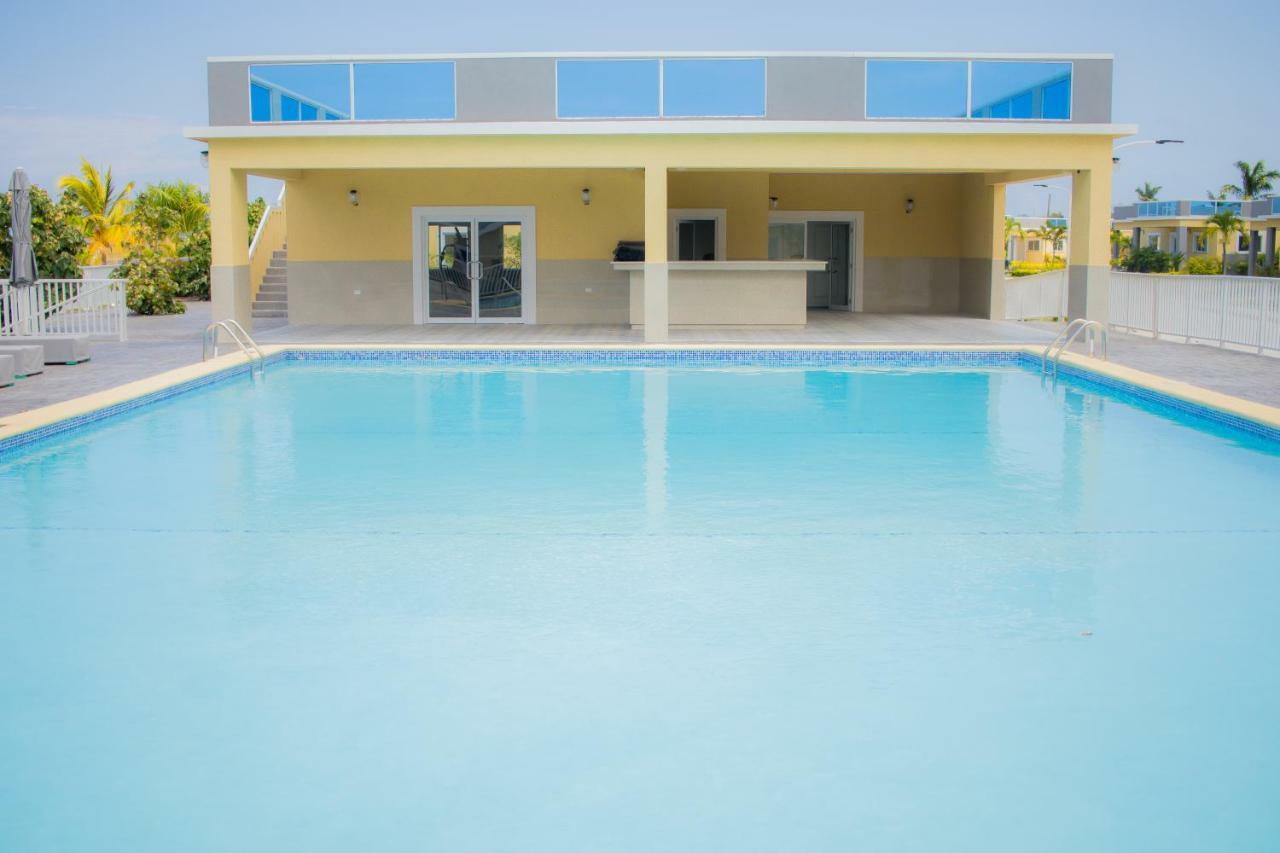 The Marina Villa De Sonja 오쵸 리오스 외부 사진