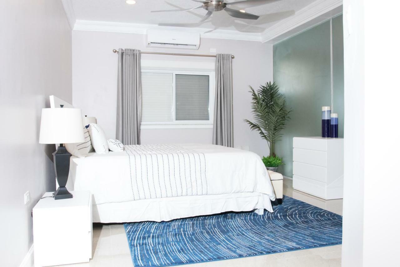 The Marina Villa De Sonja 오쵸 리오스 외부 사진