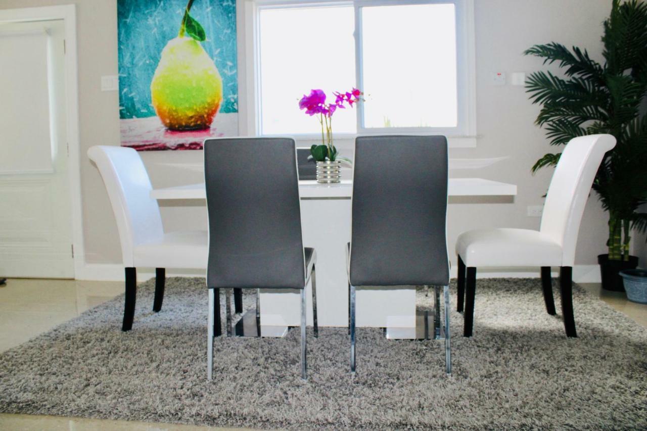 The Marina Villa De Sonja 오쵸 리오스 외부 사진