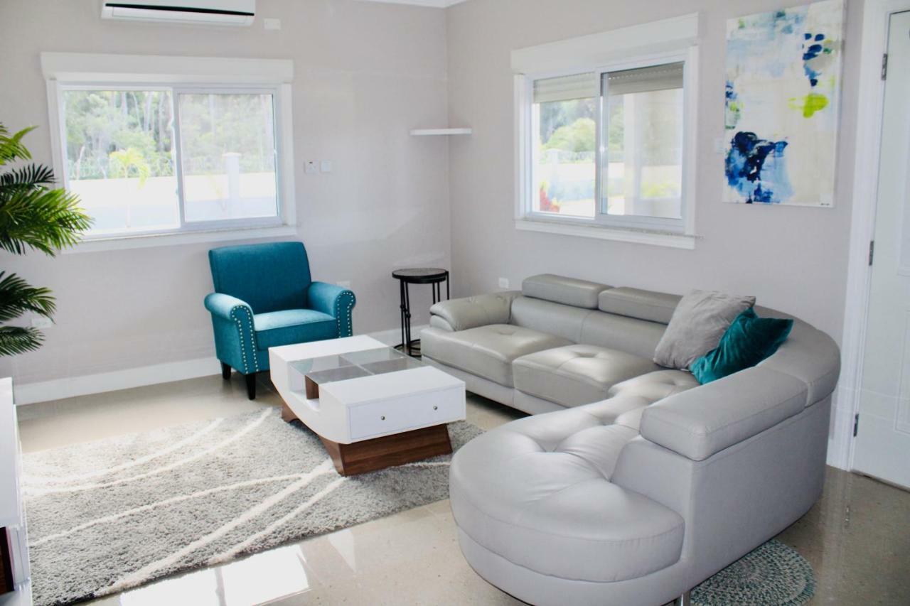 The Marina Villa De Sonja 오쵸 리오스 외부 사진